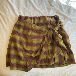 Aritzia Wilfred mini skirt